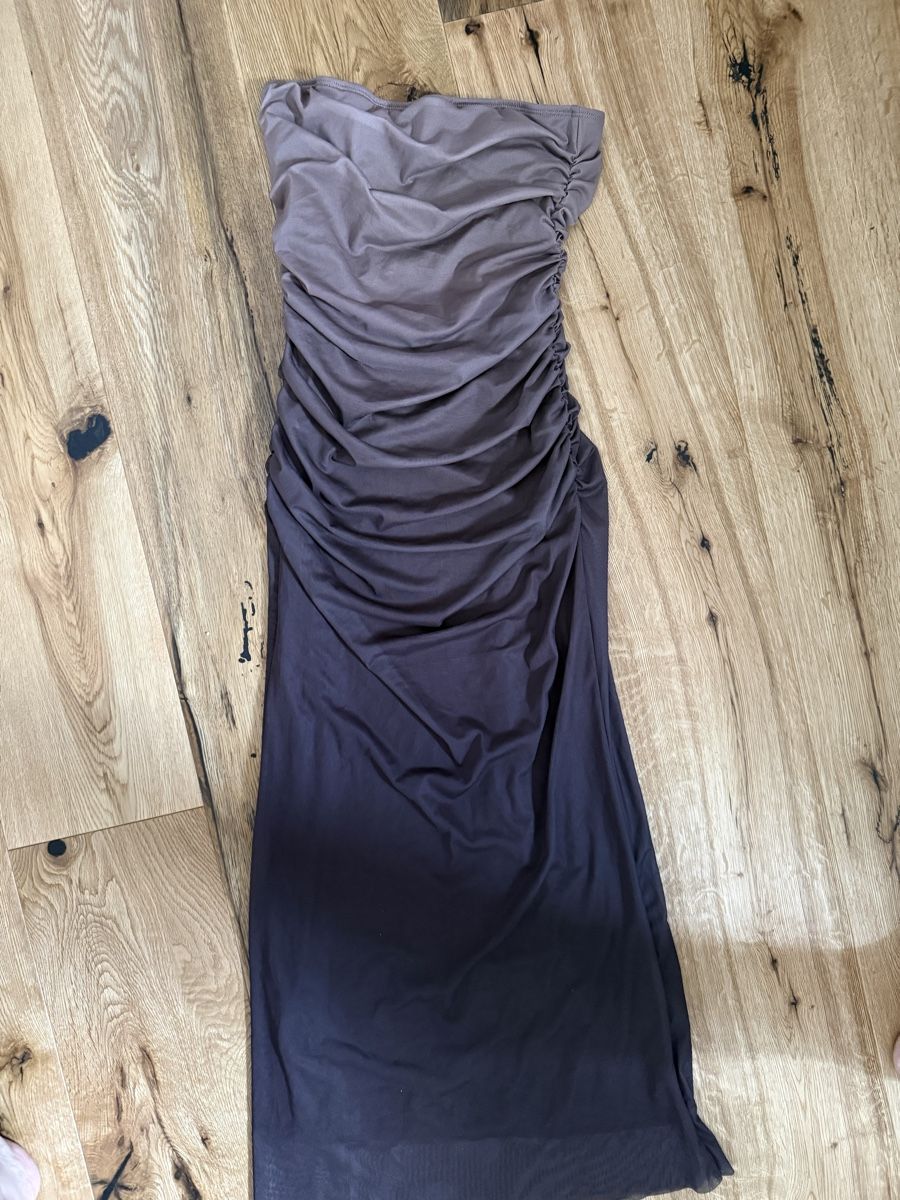 Kleider: Kleid Grösse 38 – Neu (gemäss Beschreibung) aus Hüttwilen von sar_8gj7