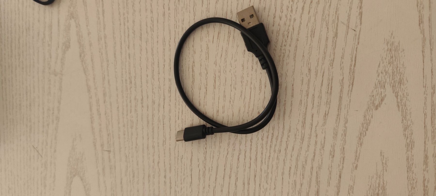 Kabel: Câble USB A vers USB C noir – Gebraucht aus Aigle von Dadavd