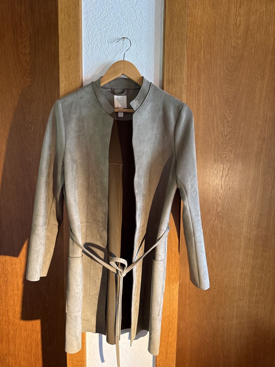 H&M Giacche: Übergangsjacke Wildleder – Nuovo (secondo la descrizione) da Rohrbachgraben venduto da kae_5lhf