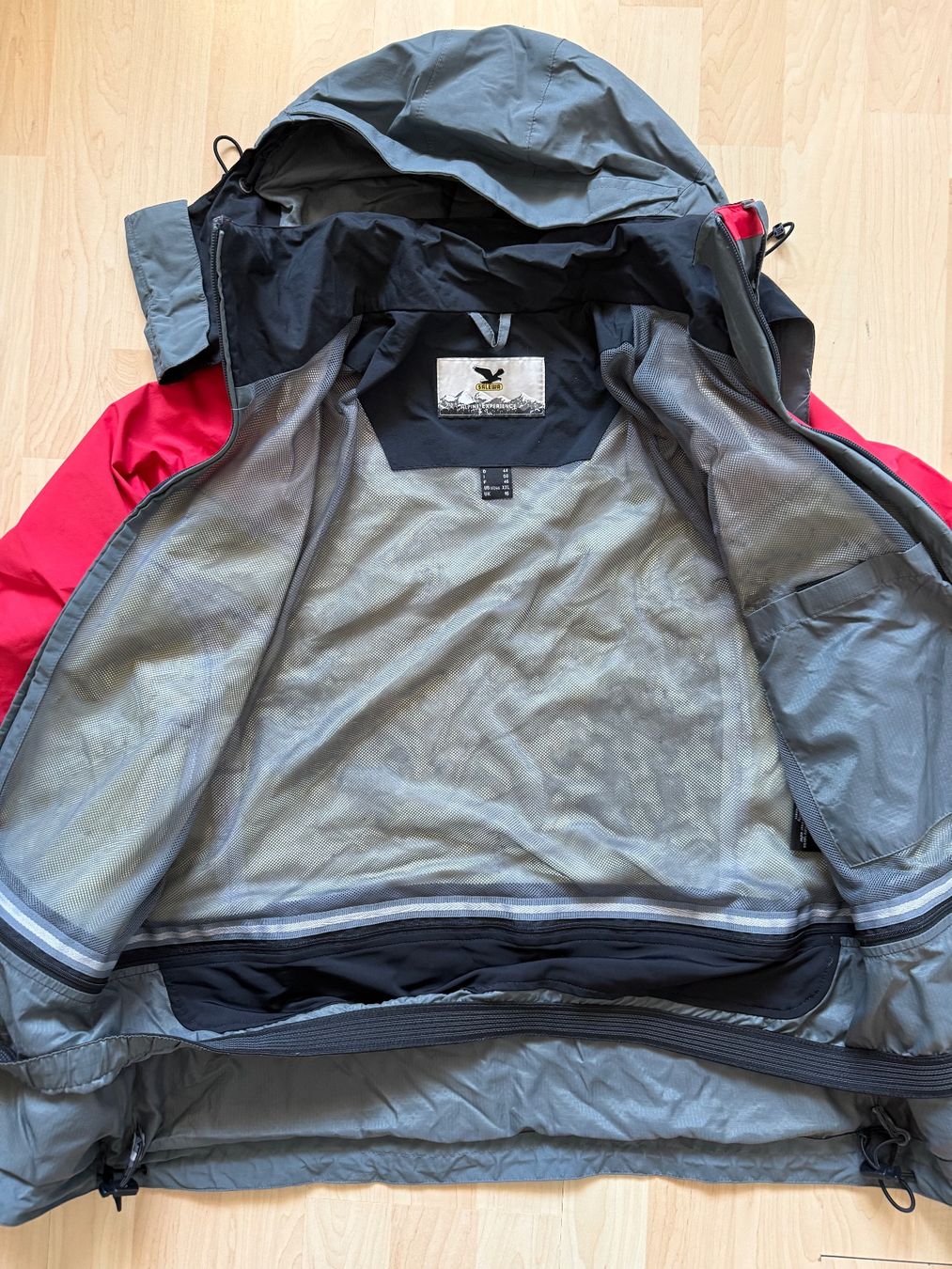 Salewa Giacche: Damenjacke von Salewa Gr. 44 – Usato da Siebnen venduto da dte_9kmw 1