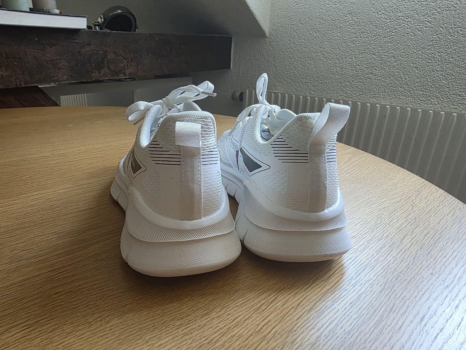 Herrenschuhe: Sneakers Gr 39 – Neu (gemäss Beschreibung) aus Interlaken von NataliiaS 5