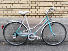 Vintage Velo Damenvelo Citybike "MONDIA"