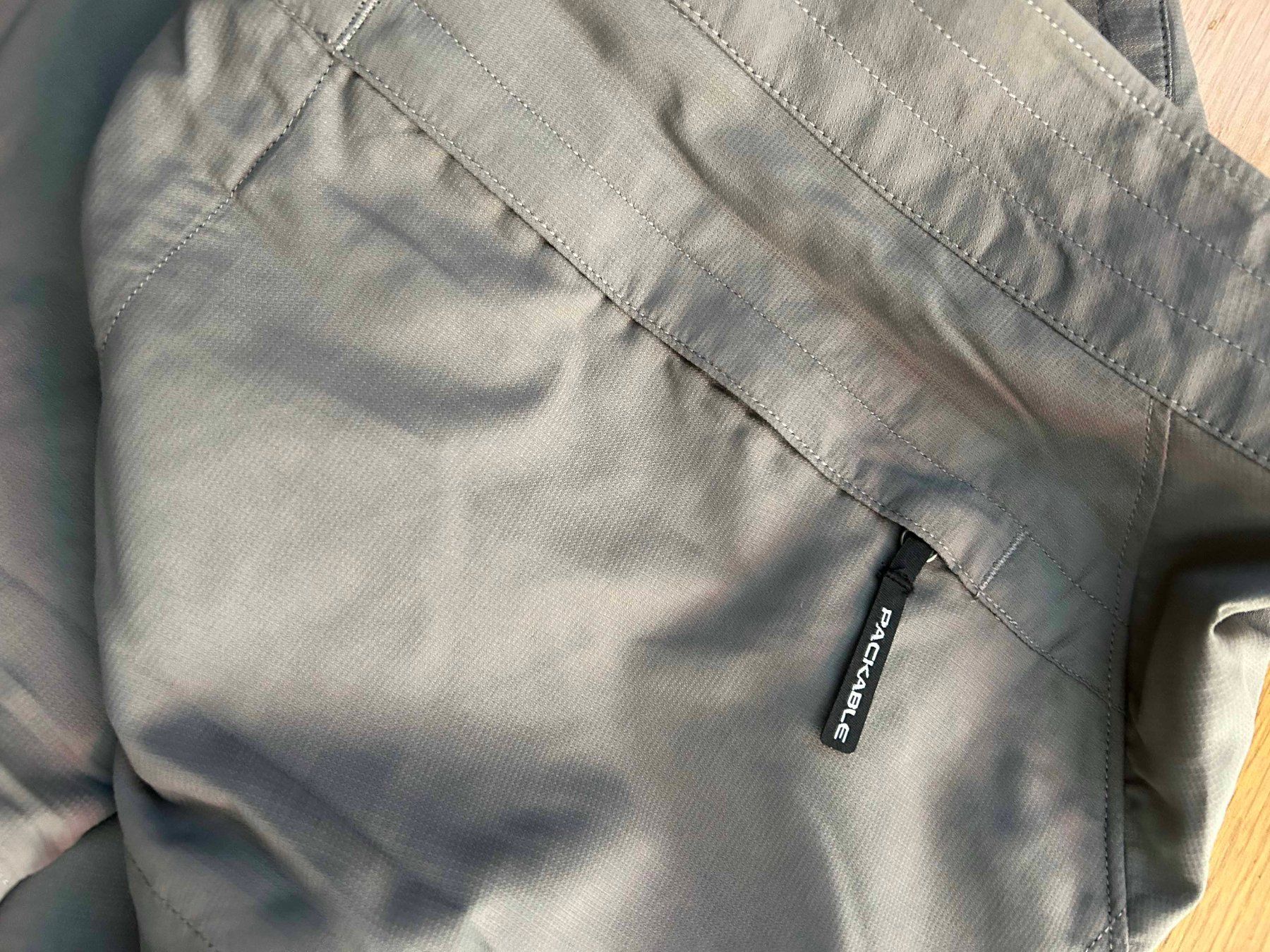 Columbia Röcke: Columbia Titanium Damen Jupe, Khaki – Gebraucht aus Zürich von Konsumware 2