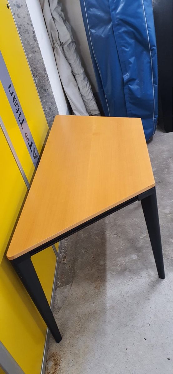 Tables: Sideboard 2x gebraucht – D'occasion à Altendorf par pas_5chw