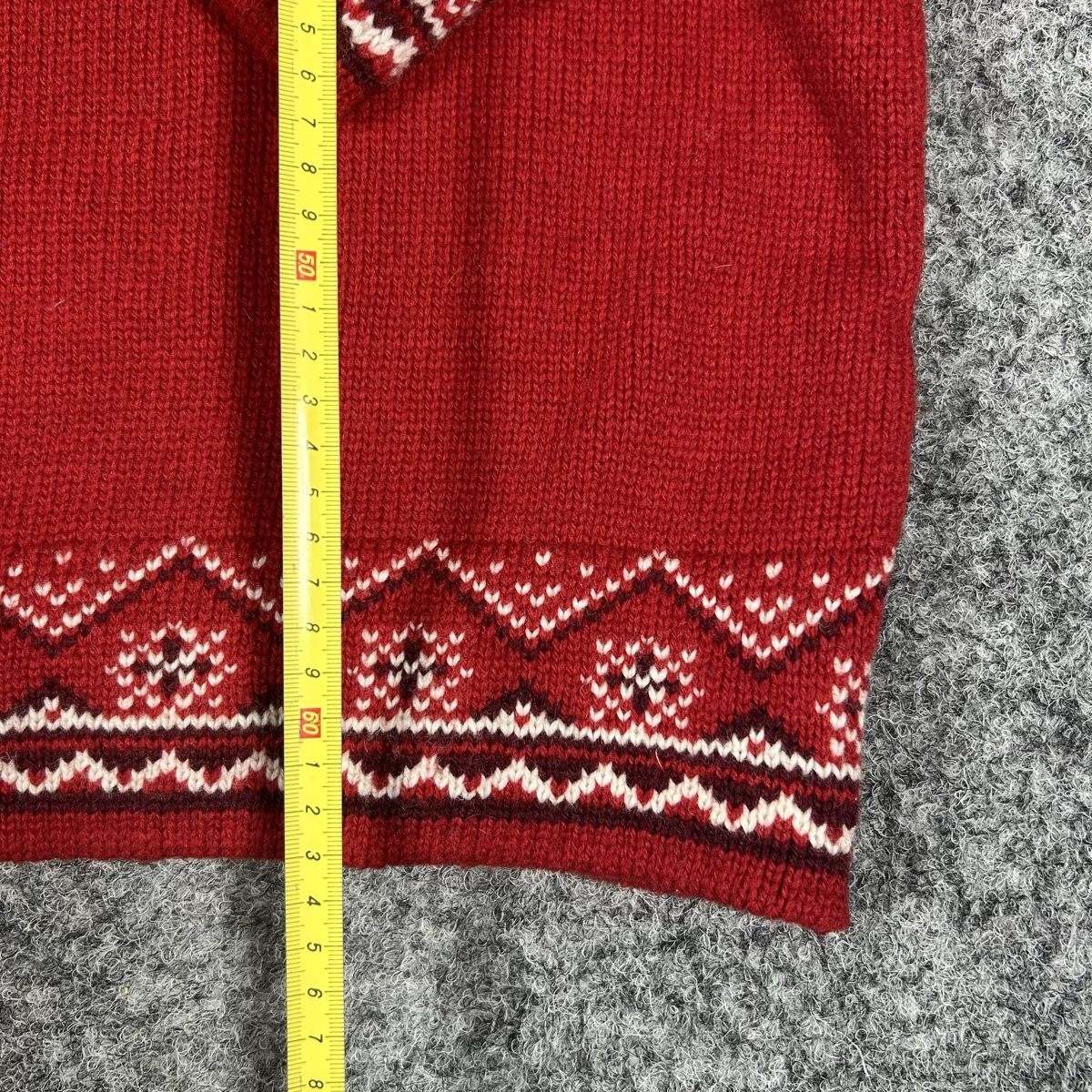 Maglioni & Felpe: Christmas knit mid zip – Usato da La Sagne NE venduto da Matlasape 3
