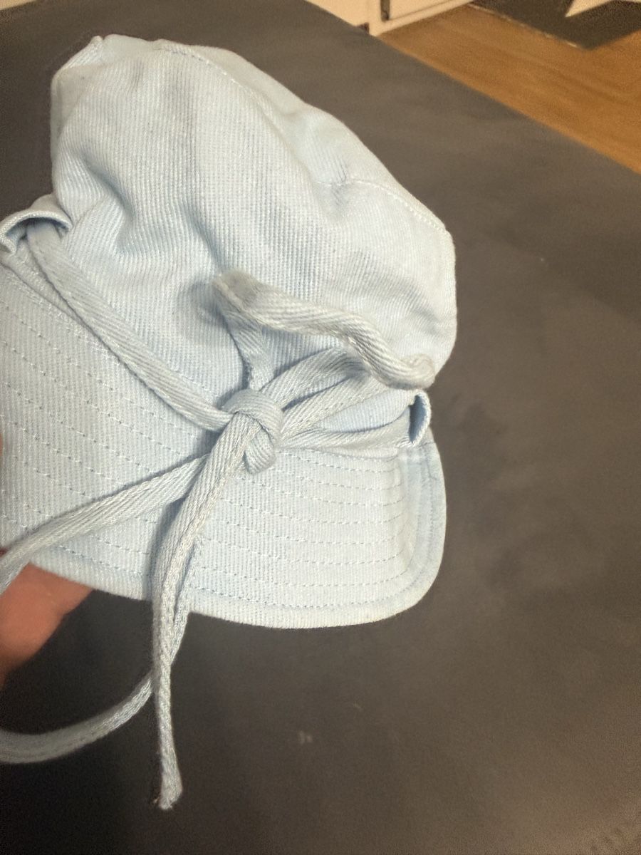 Jacquemus Hüte, Mützen & Caps: Jacquemus Sonnenhut hellblau Grösse 60 neuwertig – Neu (gemäss Beschreibung) aus Ostermundigen von wal_2qf6 1