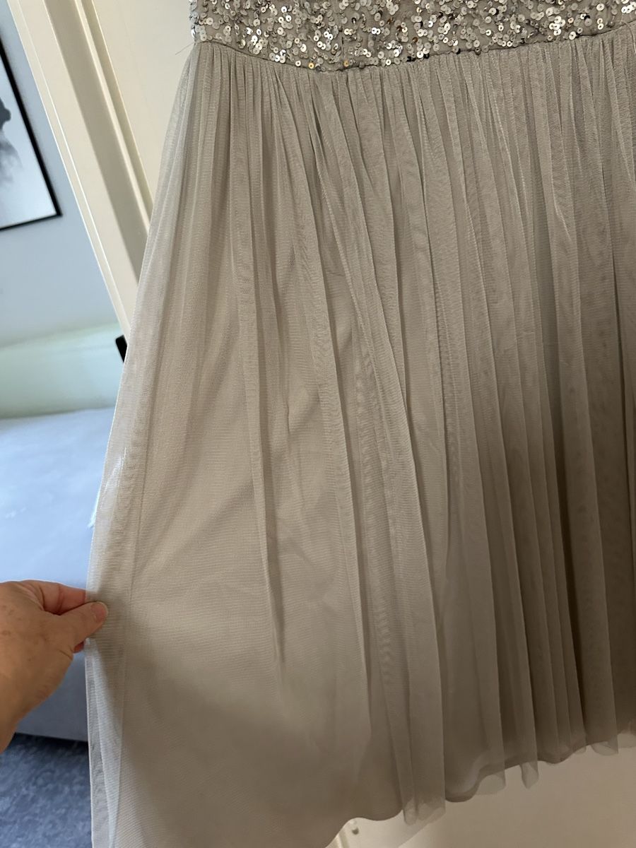 Vestiti: Abendkleid Gr 44-46 – Usato da Volketswil venduto da Sina008 2