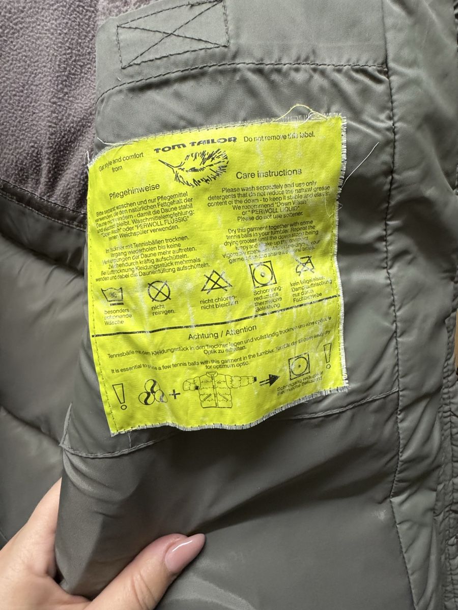 Tom Tailor Gilet & Giacche: Tom Tailor Daunenweste Grösse L khaki – Usato da Küsnacht ZH venduto da IrischkaB 5