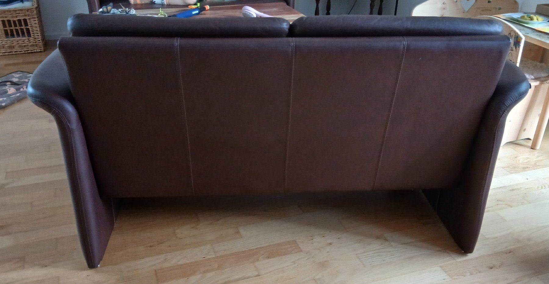 Divani: 2 x 2er Echtledersofa – Usato da Bauma venduto da alphaundomega 2