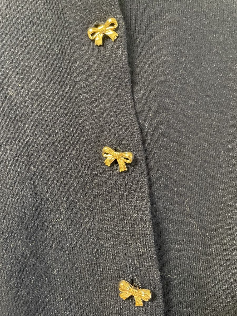 Jacken: Strickjacke mit Schleifen – Gebraucht aus Ebikon von van_qg5n 2
