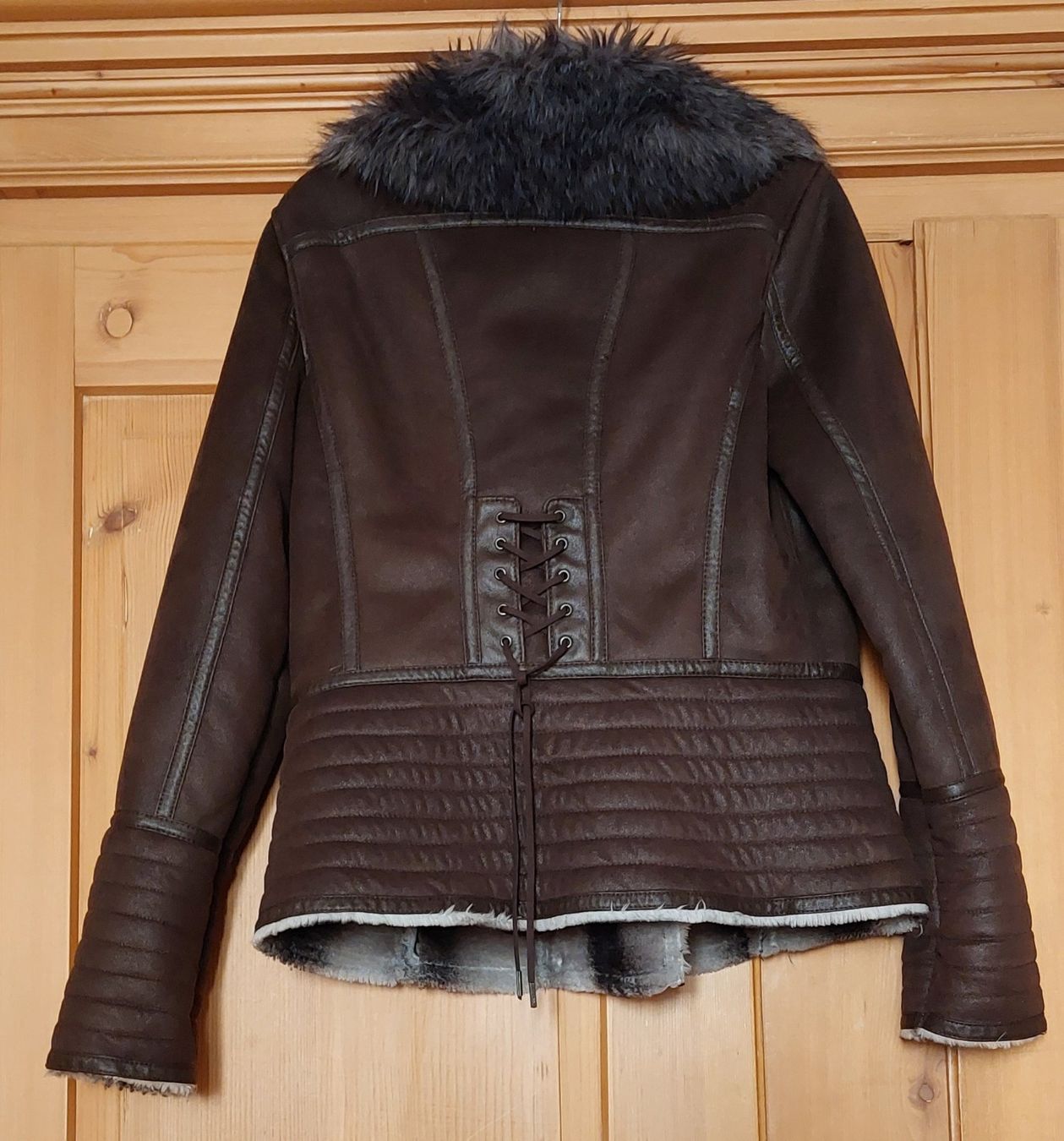 Guess Giacche: Guess Jacke Gr. 40 – Usato da Glarus venduto da inchen06 2