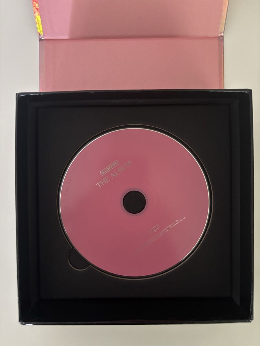 Album: Black pink Square up K-Pop Album  – Nuovo (secondo la descrizione) da Bützberg venduto da Calculon 6