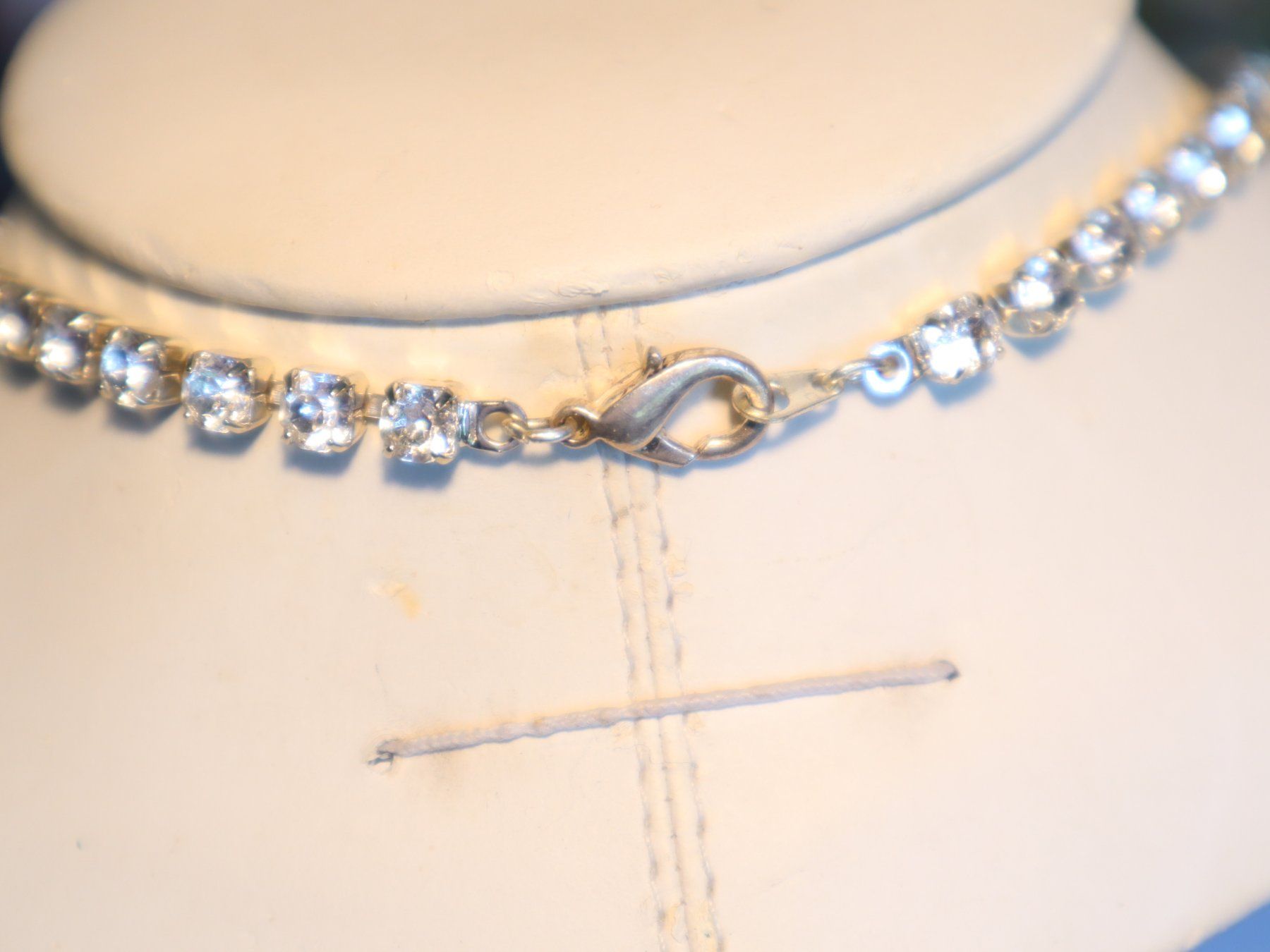 Ketten: Wunderschöne, glitzernde Strass-Kette Vintage Kostümschmuck – Gebraucht aus Baden von TellsKuchenhaus 3