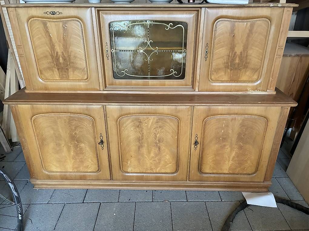 Buffets: altes Buffet | Wohnwand – D'occasion à Neuchâtel par kat_xj9j