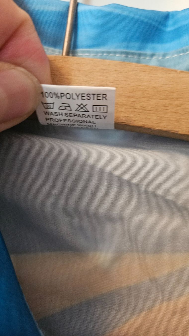 Camicie: Camicia pesce tg.M poliestere – Usato da Melano venduto da H-Sara 3