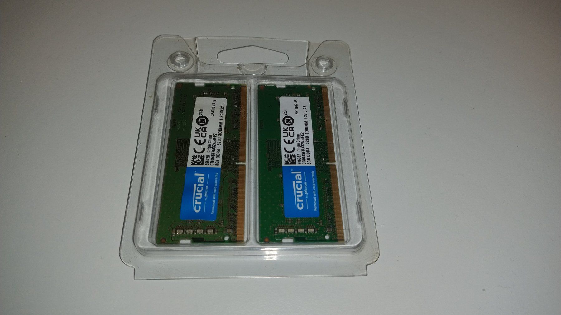 Crucial SO DIMM 16GB Kit DDR4 3200 CL22 22 22 (Gebraucht) in