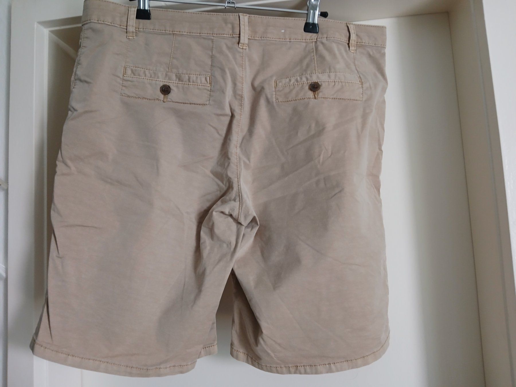 Esprit Pantalons: Short Esprit Gr 42 XL – Neuf (Voir description) à Zürich par ast_8nph 2