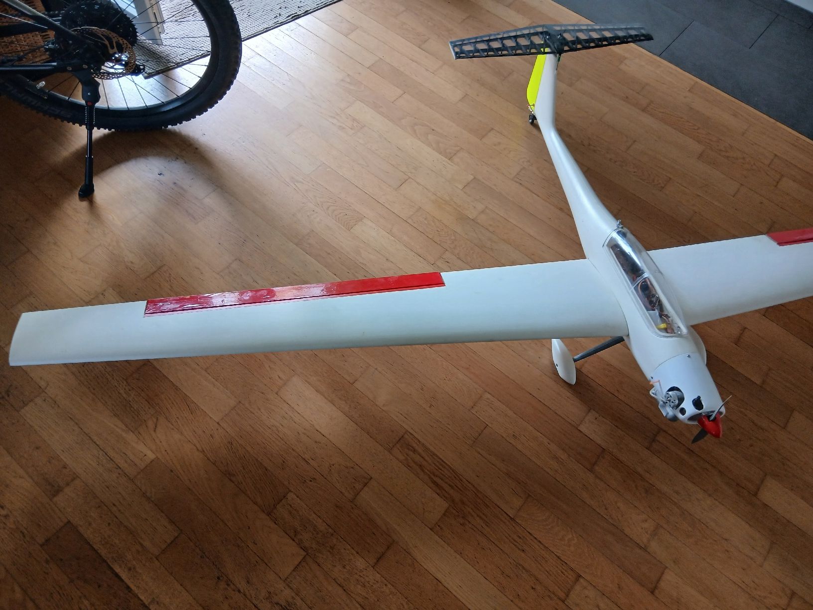 RC Kits de montage: Oldtimer Segler – Neuf (Voir description) à Sennwald par Flying 1
