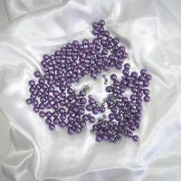 Perles en verre et d'eau douce noires