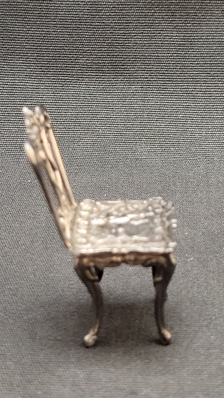 Figuren: MINIATUR-STUHL aus Silber – Gebraucht aus Basel von spinne02 1