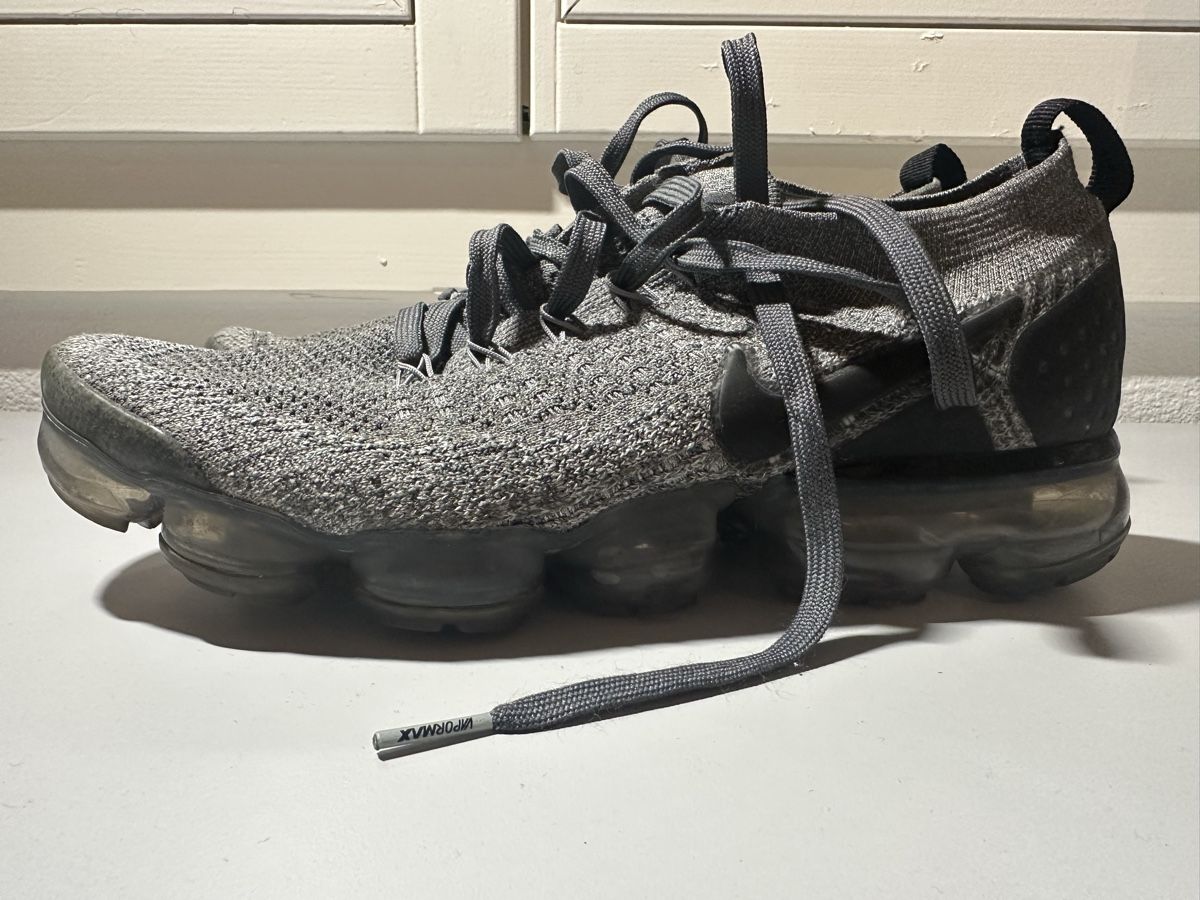 Nike Chaussures hommes: Nike Vapormax alte Version – D'occasion à Freienbach par fel_c759