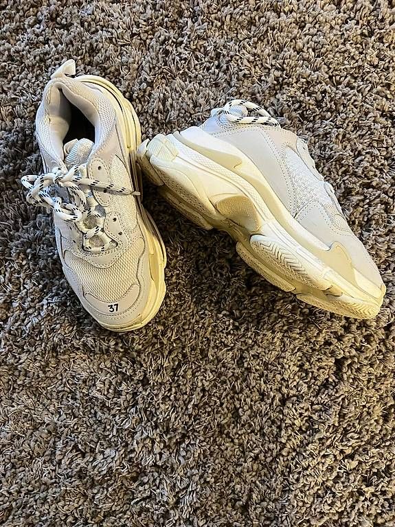 Scarpe da uomo: SNEAKERS BALENCIAGA  – Usato da Gentilino venduto da pet_p7fg 3
