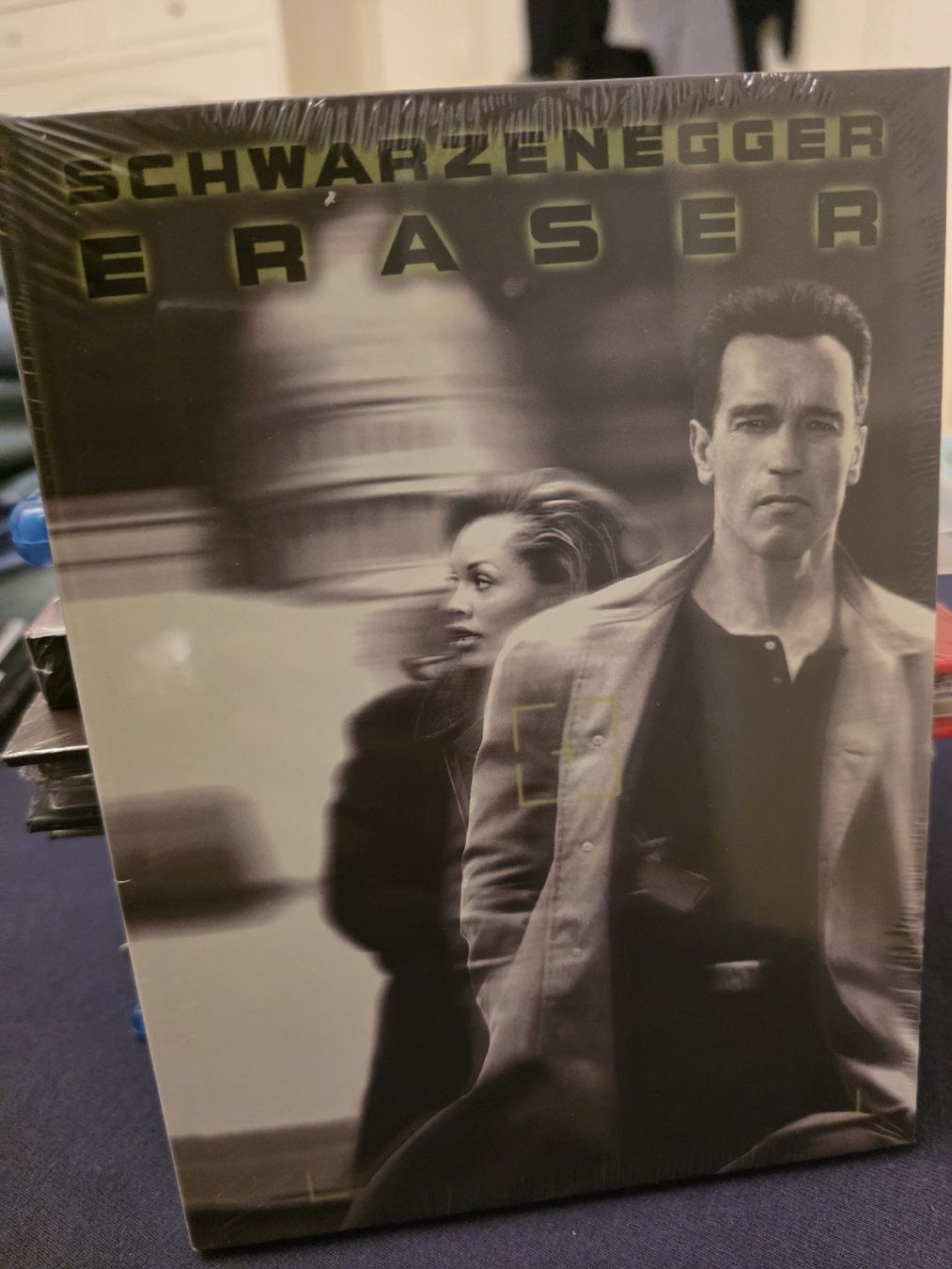 Tous les DVDs: Eraser - Blu-ray - Mediabook - Originalverpackt – Neuf avec emballage d'origine à Ellikon a d Thur par razzorblog