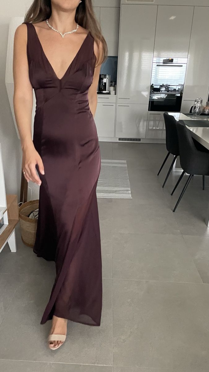 Zara Vestiti: LANGES SATINKLEID ZW COLLECTION Grösse XS neu – Nuovo (secondo la descrizione) da Wettswil venduto da nat_v9z5 7