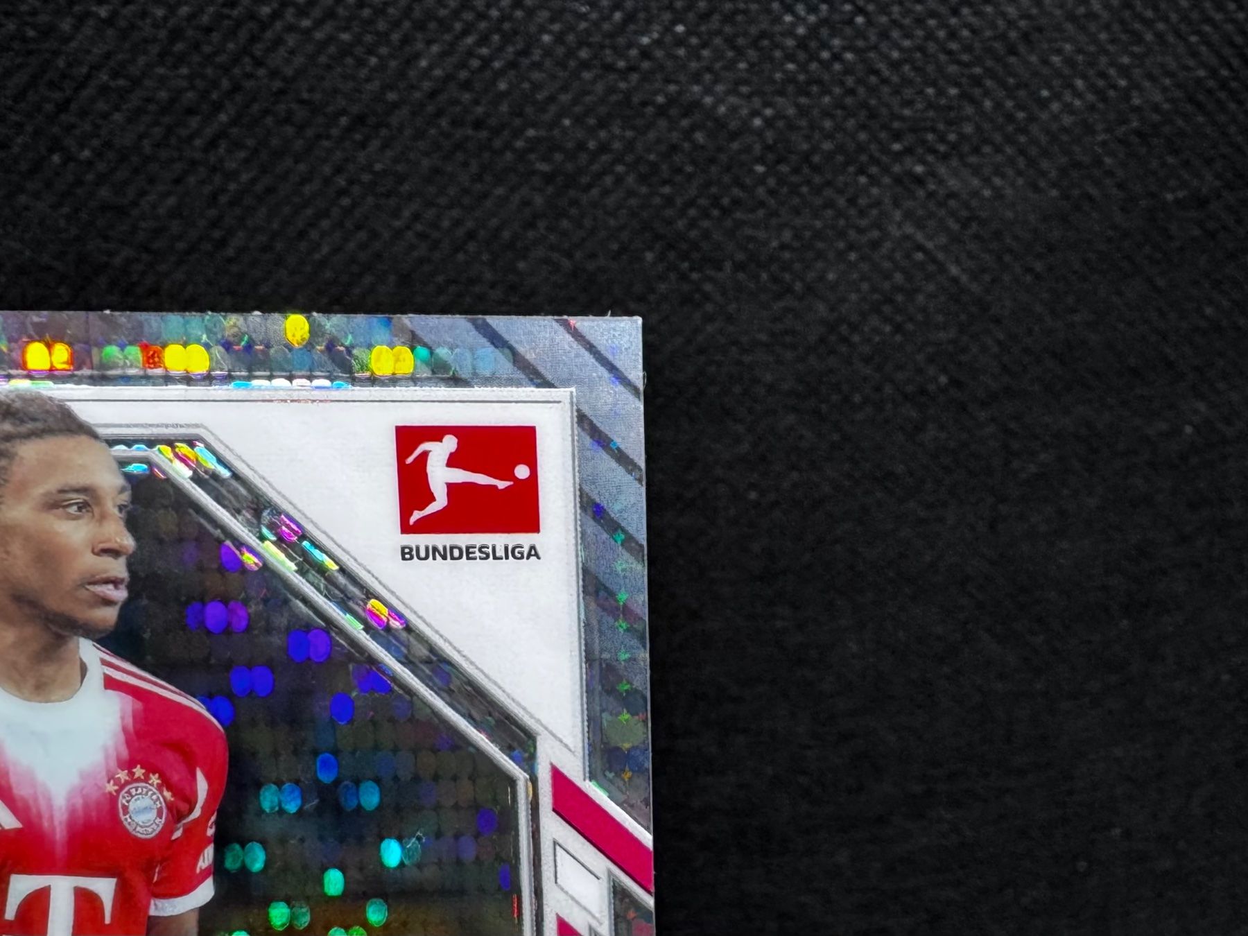 Topps Carte collezionabili: 2025-26 Topps Chrome BuLi Michael Olise Pulsar Refractor – Usato da Reconvilier venduto da Cardito 3