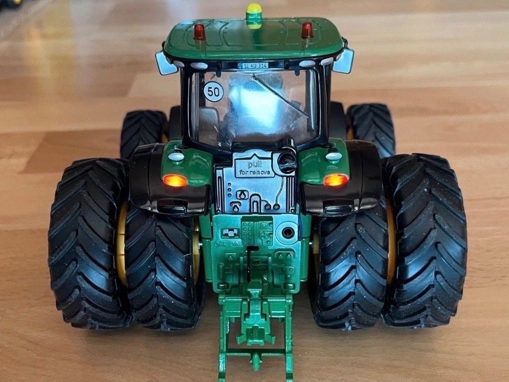 Siku Kit di modellismo & Modellini statici: Siku Control John Deere 7290 Umbau Neu – Nuovo e nell'imballaggio originale da Montricher venduto da Xenia111 1