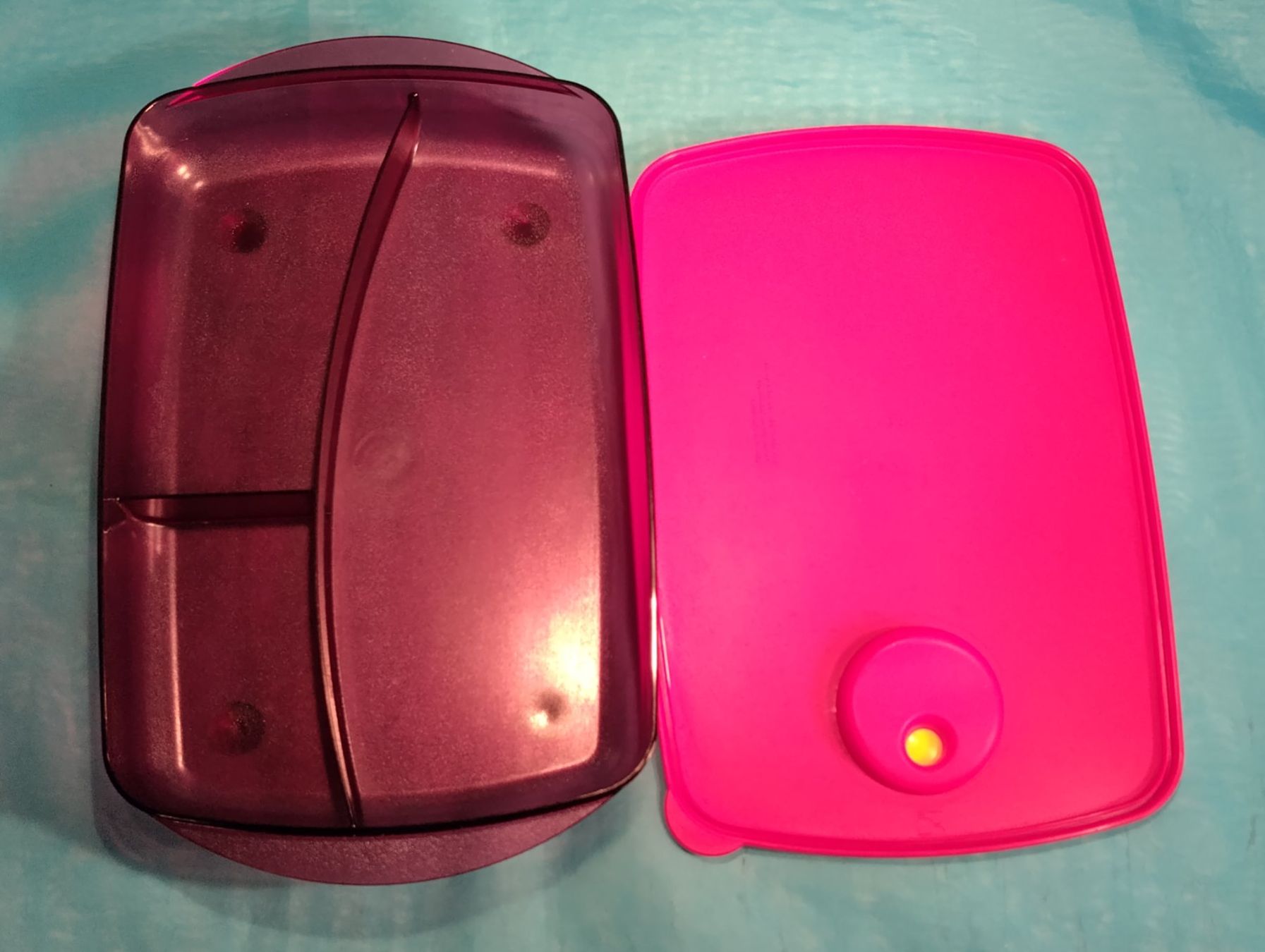 Tupperware Contenitori & Simili: Tupperware Mikrowellen Behälter, rot, 3 Abteile – Usato da Bellach venduto da JingleCherry 3