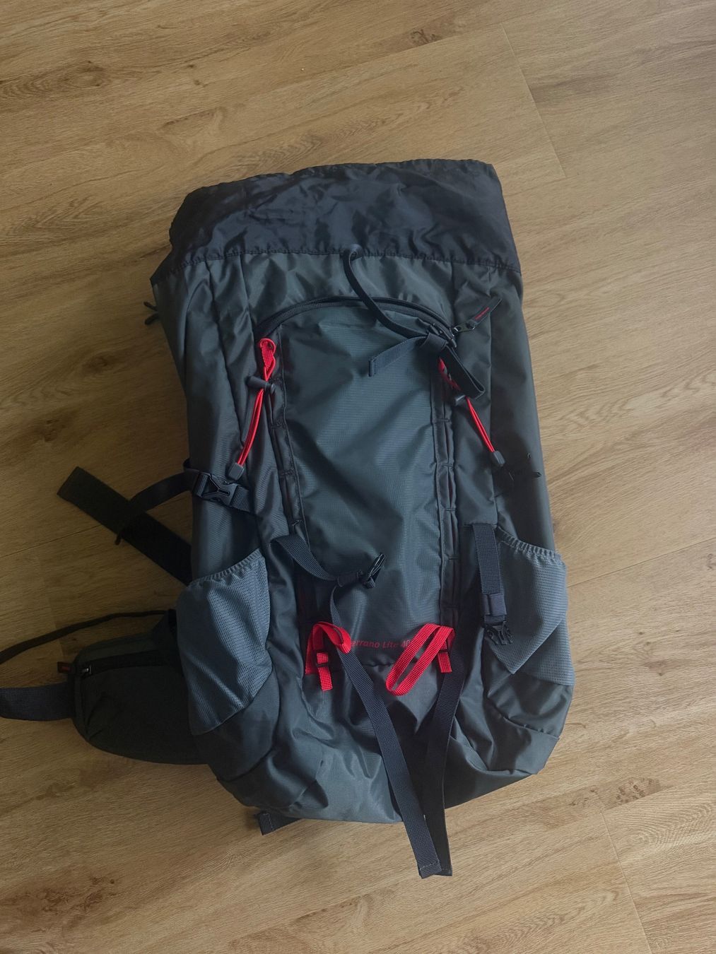 46 Nord Zaini: Wanderrucksack 46 Nord – Usato da St. Peterzell venduto da Hiakm 2