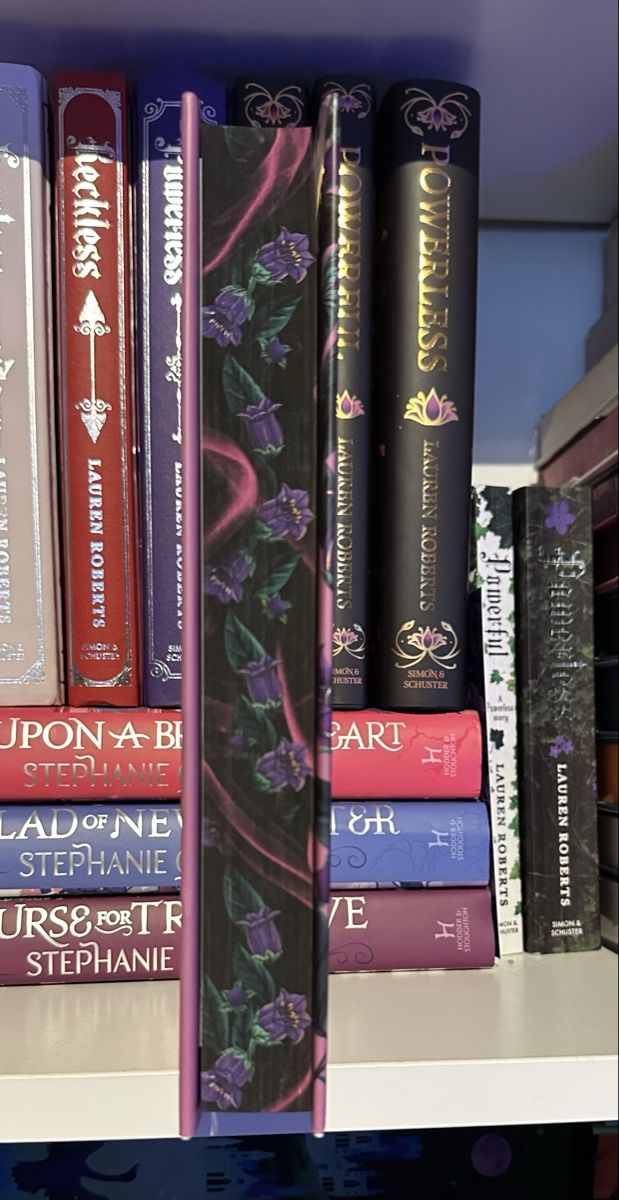 Libri: The Darkness Within Us Fairyloot Editio – Nuovo (secondo la descrizione) da Chur venduto da cav_qqm5 1