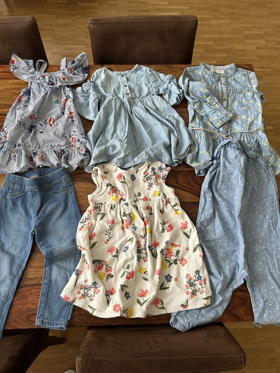 Lotti & Set di vestiti: Sommer Set Mädchen Gr. 86-92, Top Zustand! – Usato da Zürich venduto da Nutla