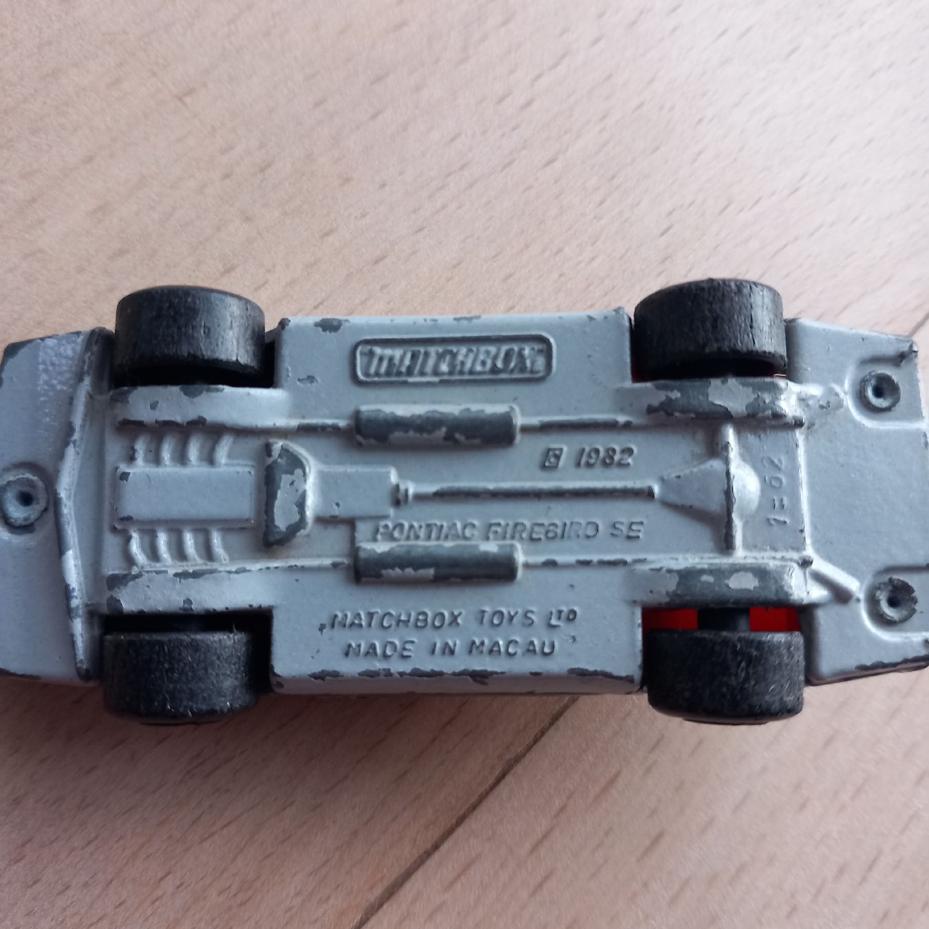 Matchbox Giocattoli: Matchbox Pontiac Firebird SE 1982 – Usato da Ebnat-Kappel venduto da blazzi 4