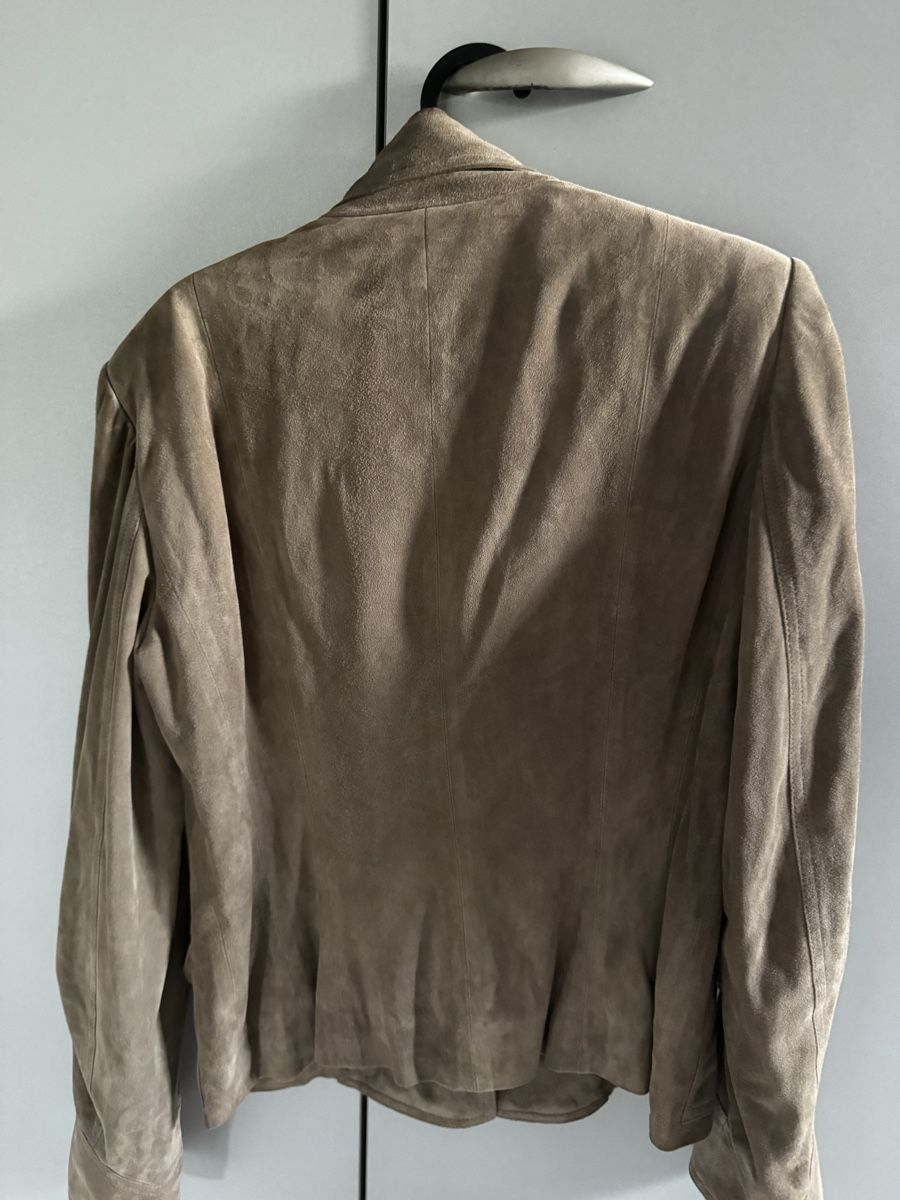 Dior Giacche: Veste daim beige Christian Dior  – Nuovo (secondo la descrizione) da Mont-sur-Rolle venduto da 68b_2ctd 1
