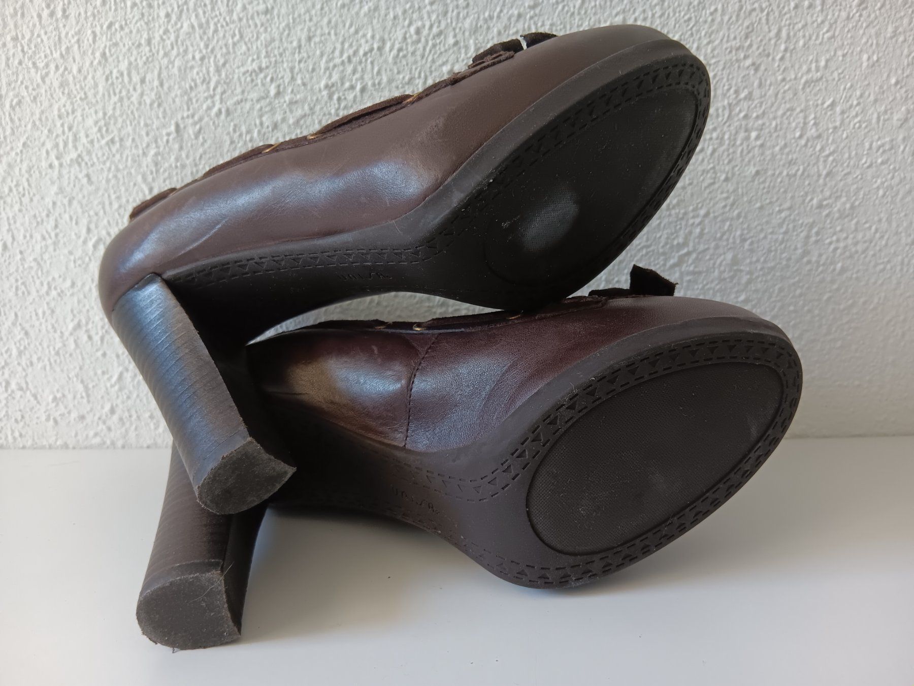 Unisa Damenschuhe: UNISA Chaussures / Schuhe Pointure / Nummer 35 – Gebraucht aus Cossonay-ville von Super-Price-Quality 7