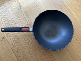 Woll Diamond Lite Wok Pan with detachable handle