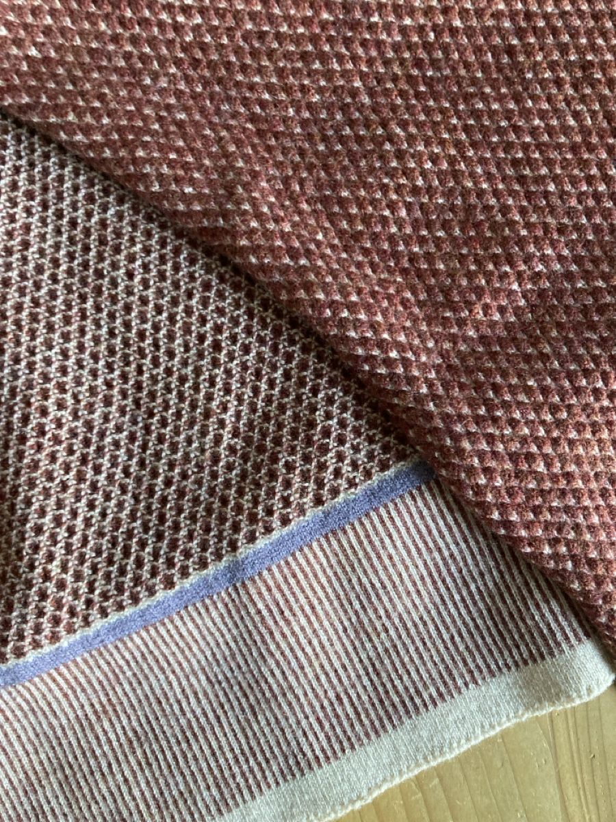 Foulard & Sciarpe: Schal aus Wolle rostrot – Usato da Luzern venduto da nisssa 1