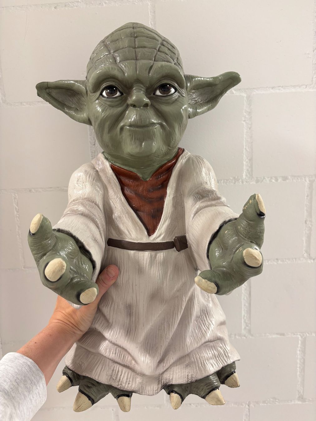 Star Wars Statuette: Large styrofoam Yoda – Usato da Steinhausen venduto da Smitten_Vintage
