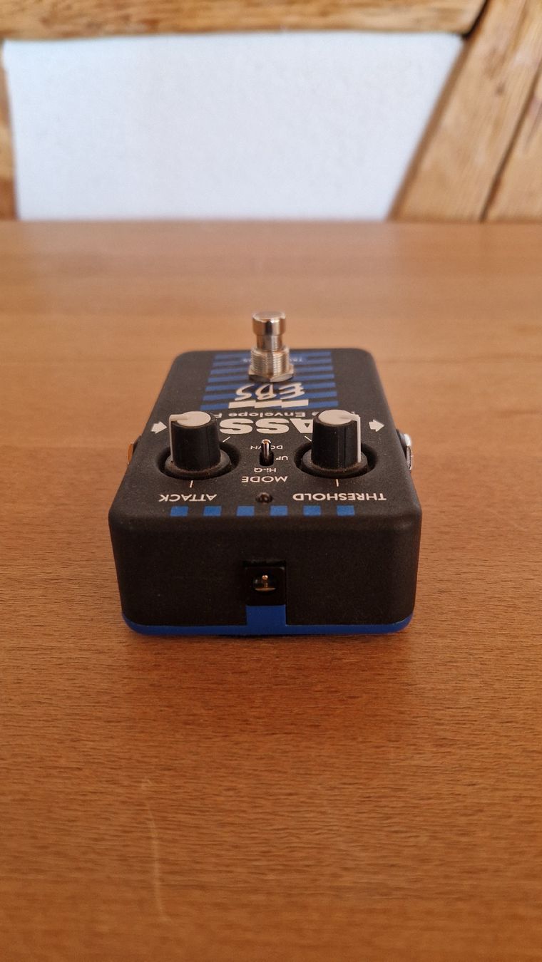 Strumenti musicali: EBS BassIQ Triple Envelope Filter – Usato da Niedermuhlern venduto da Mahkah.65 4