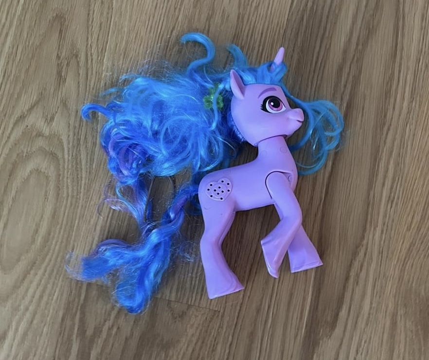Giocattoli: My Little Pony Izzy – Usato da Ruswil venduto da silver06