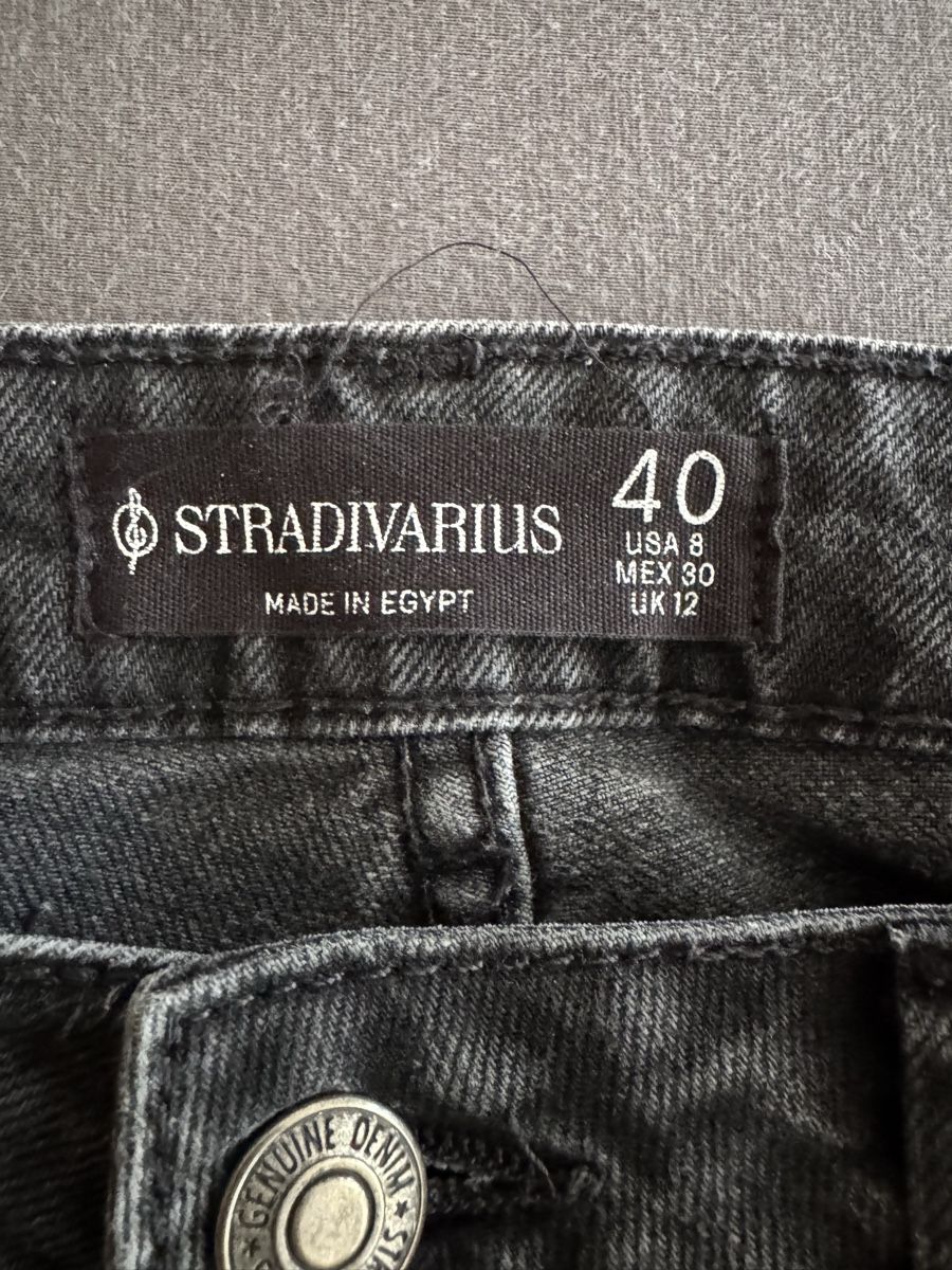 Stradivarius Jeans: Stradivarius Tall - Straight Leg Jeans - Grösse 40 – Usato da Wangen ZH venduto da utlevell 2