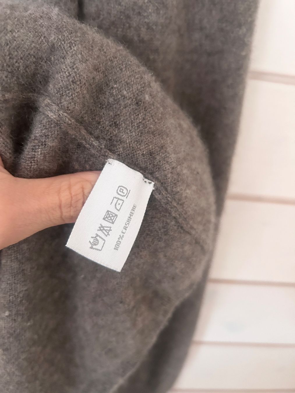 Globus Vestiti: Globus Kaschmir Pullover / Kleid - Gr. M – Usato da Illnau venduto da Monkky 6