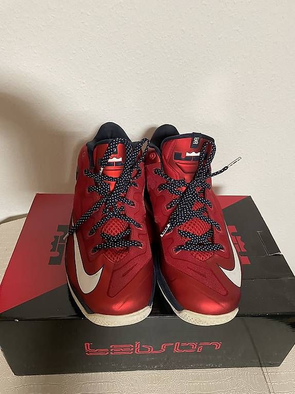 Scarpe da uomo: Nike Max Lebron XI low – Usato da Regensdorf venduto da Ksam01 1