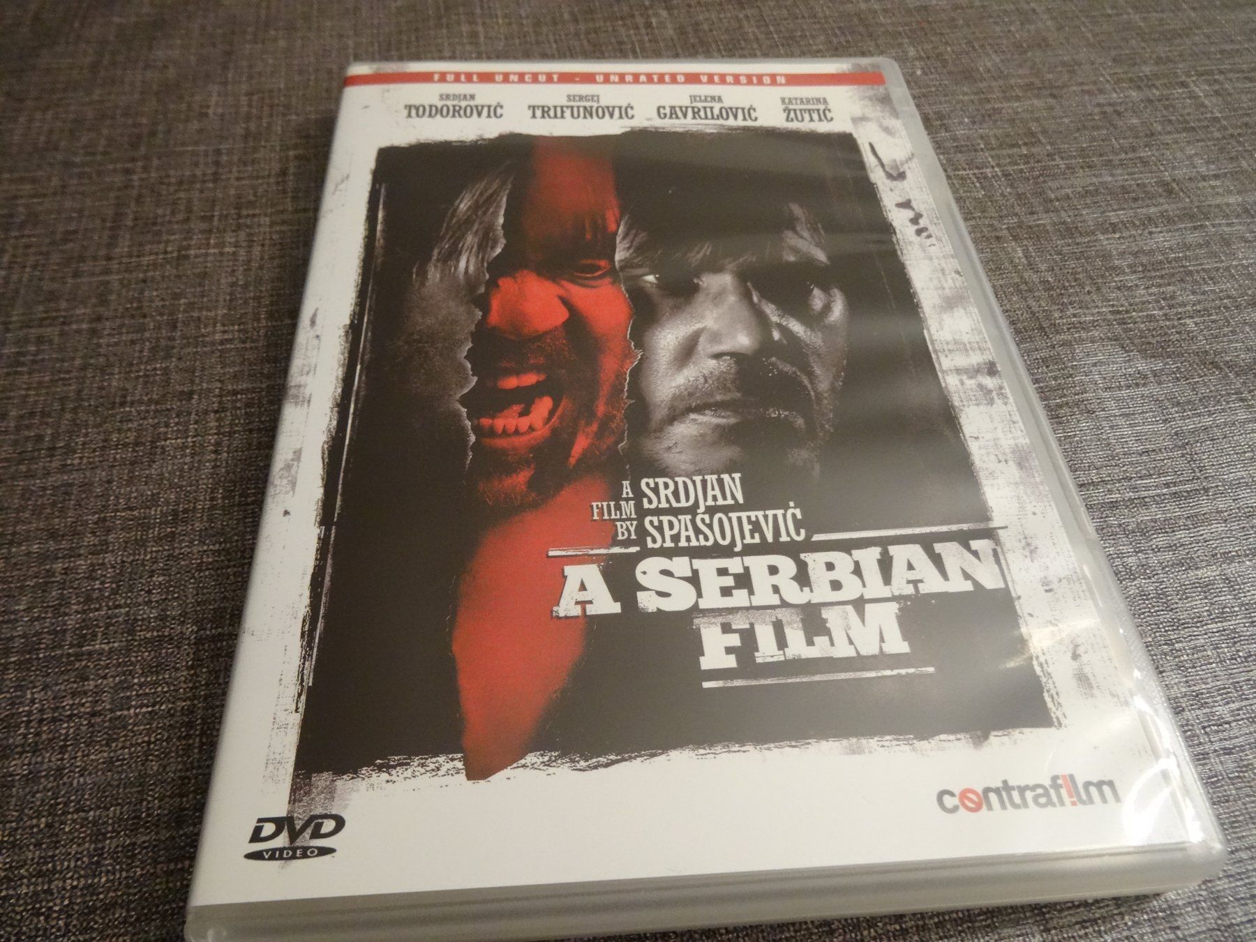 Tous les DVDs: DVD A Serbian Film Uncut Unrated Version – D'occasion à Olten par Disc-Verkauf 2