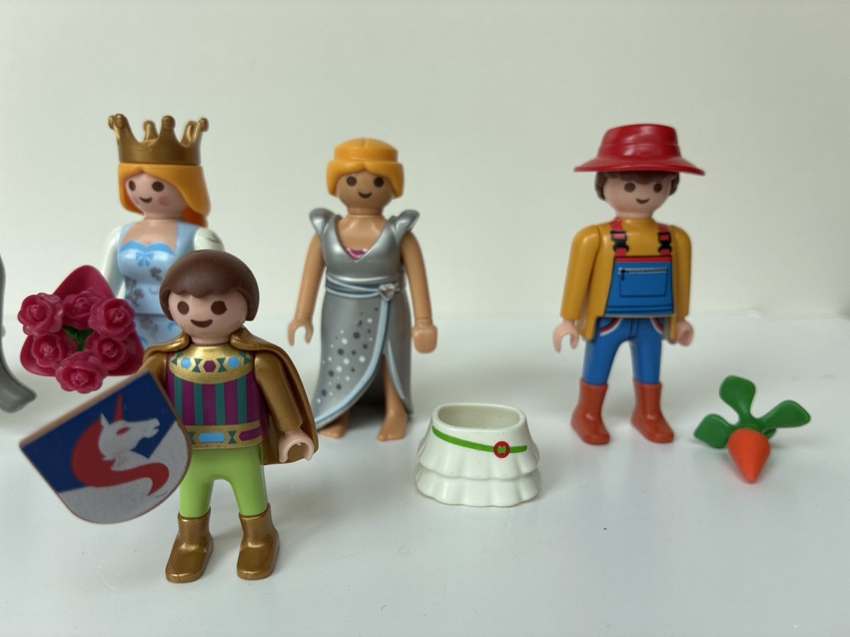 Playmobil Giocattoli: Mix Playmobil figures – Usato da Lucens venduto da metaD 2