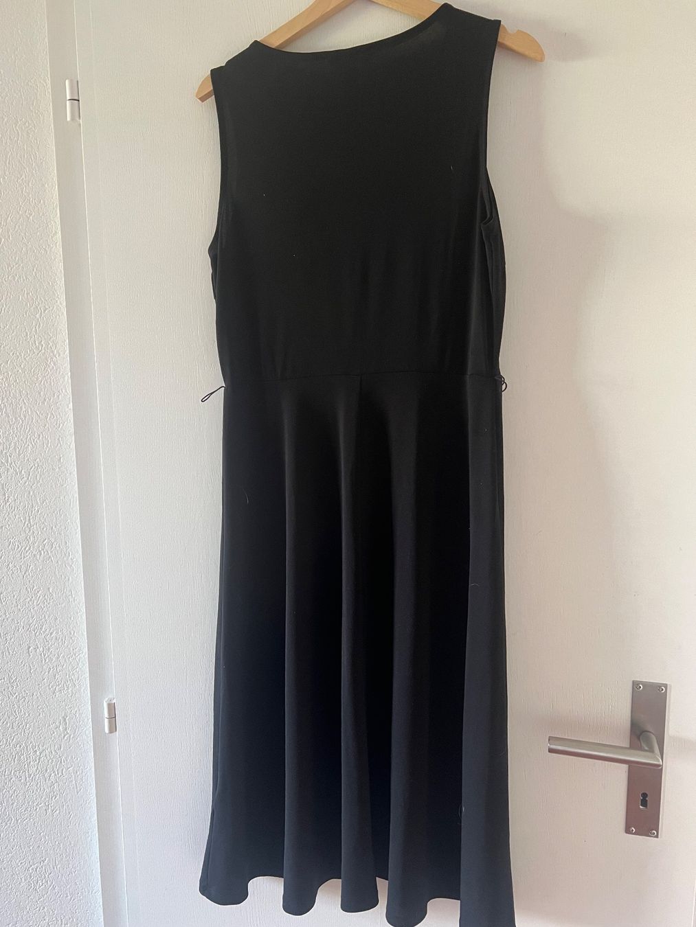 H&M Vestiti: SALE Schickes, schwarzes Sommer-Kleid, Grösse M! – Usato da Ruggell venduto da Malbuntiger01 2