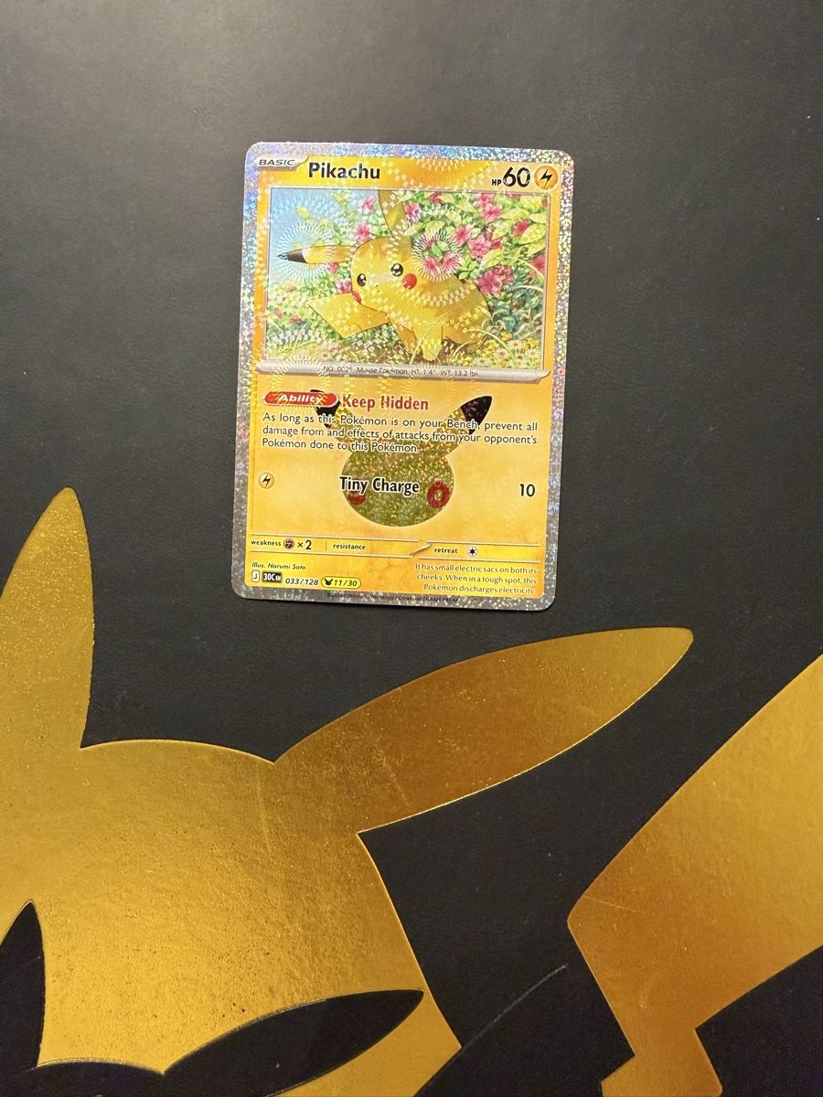 Pokémon Carte collezionabili: Pikachu 033 30th Anniversary / NM – Nuovo (secondo la descrizione) da Winkel venduto da DarioC95