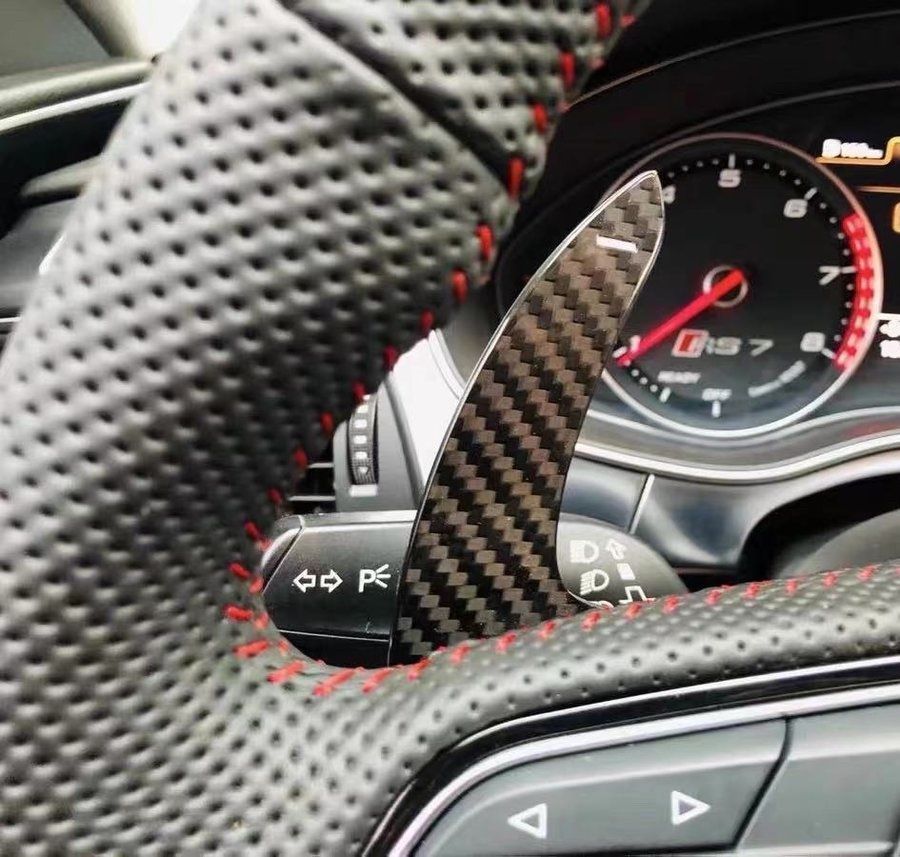 Tutti pezzi di ricambio auto: Audi B8.5/B9 Carbon Schaltwippen – Nuovo e nell'imballaggio originale da Volketswil venduto da Willis_Autoteile 1